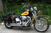 2000 Harley-Davidson FXSTS Springer Softail photo